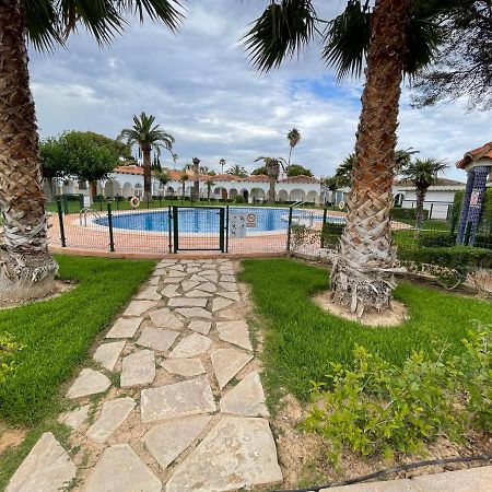 Bungalow Para 6 Pax A 7 Minutos De Playa Albir L'Alfas del Pi Exterior foto