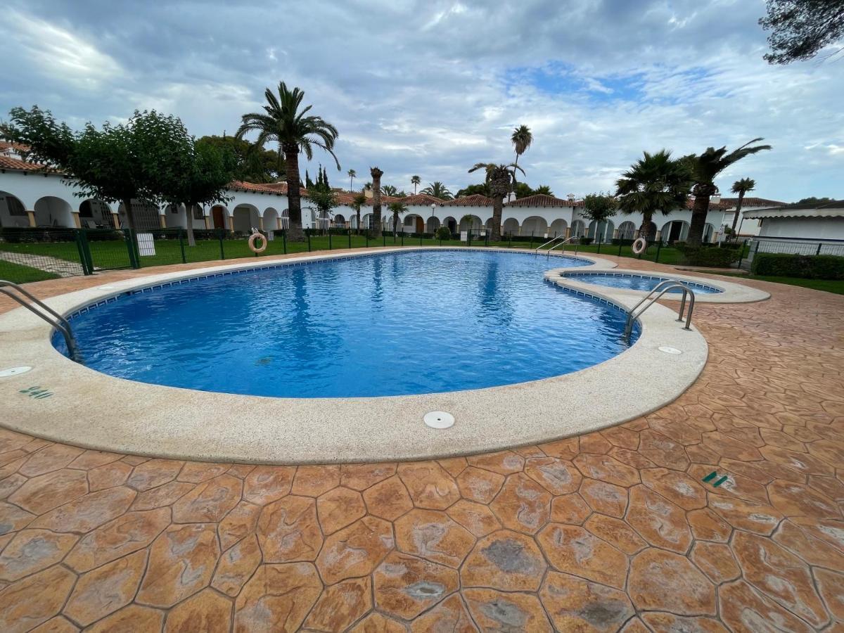 Bungalow Para 6 Pax A 7 Minutos De Playa Albir L'Alfas del Pi Exterior foto